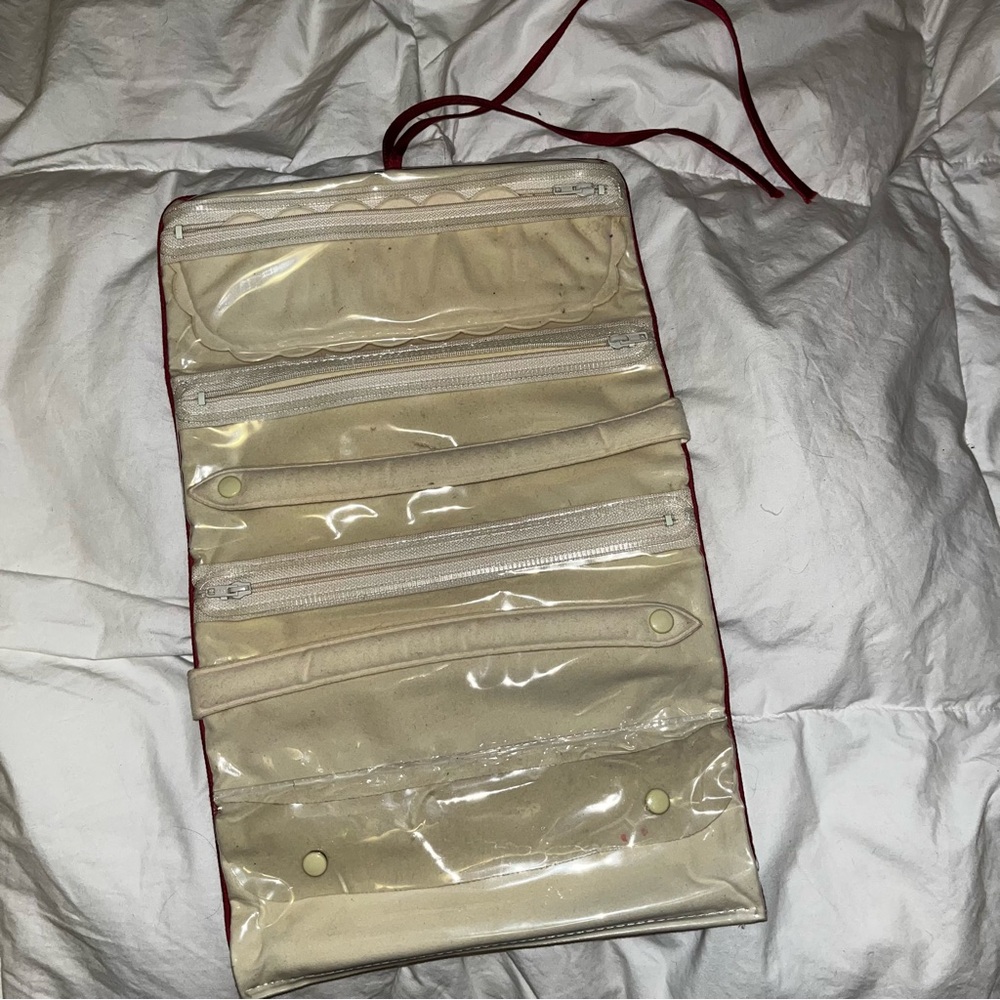 Multi function foldable bag - Picture 2 of 2